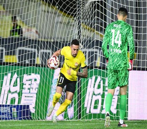 斯图加特,将挑战法兰,克福,米兰体育官网,米兰体育直播,体育赛事直播,足球直播